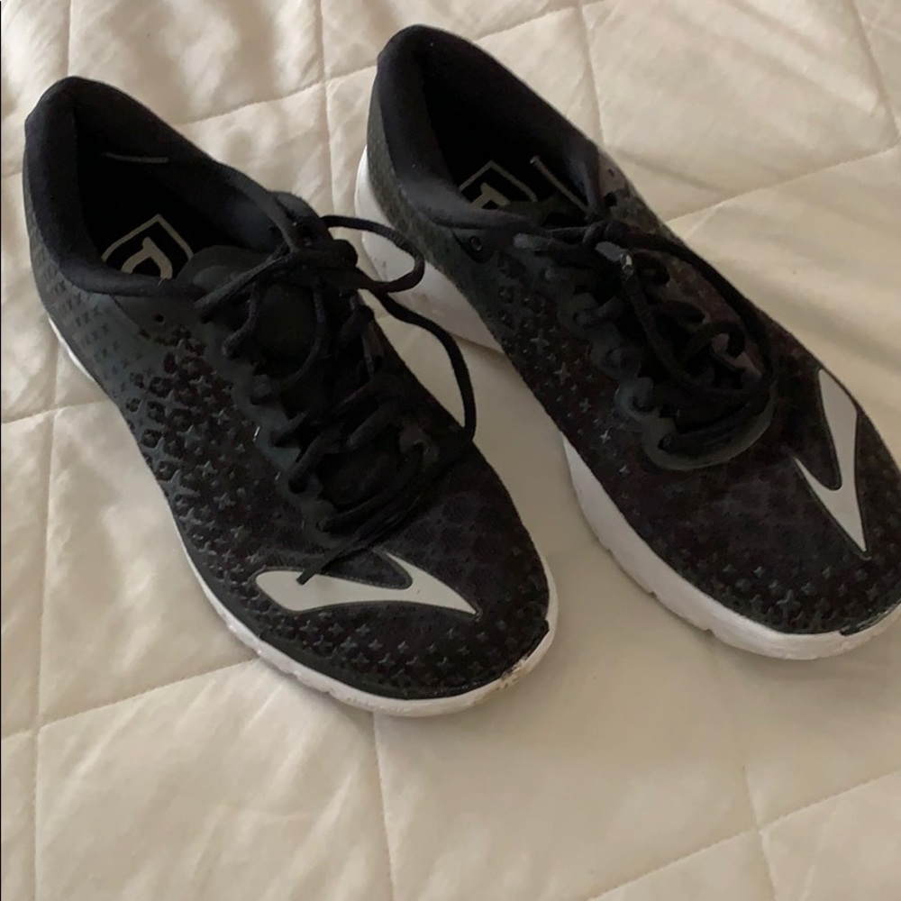 brooks Running shoe-